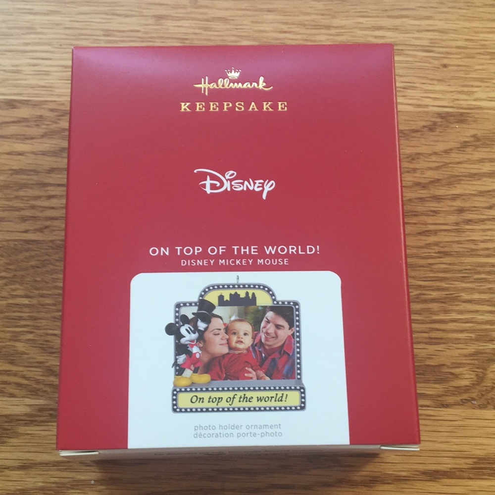 Disney/hallmark Christmas ornament